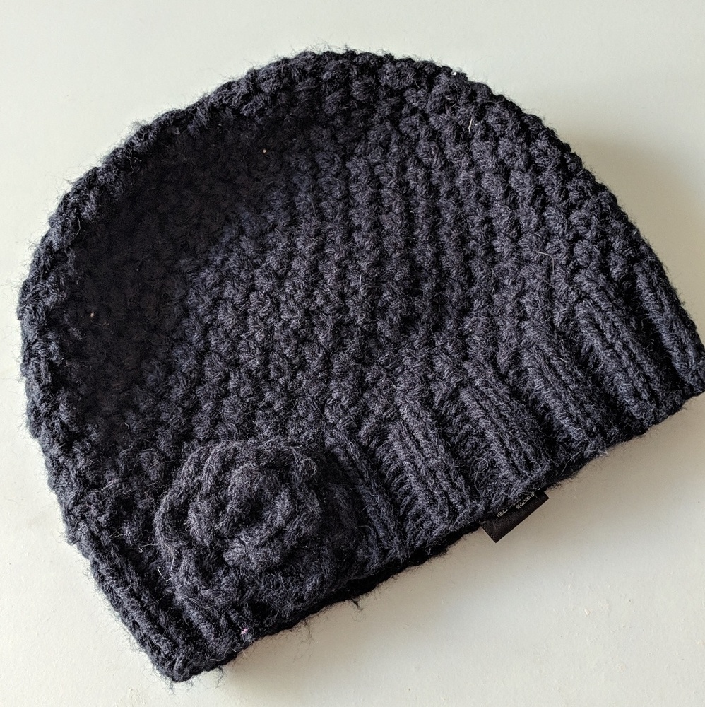 Set of Black Knitted Hairband and Beanie - Picture 4 of 7